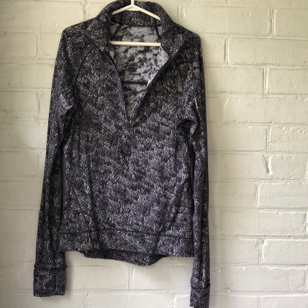 Lululemon thermal soft and warm top
